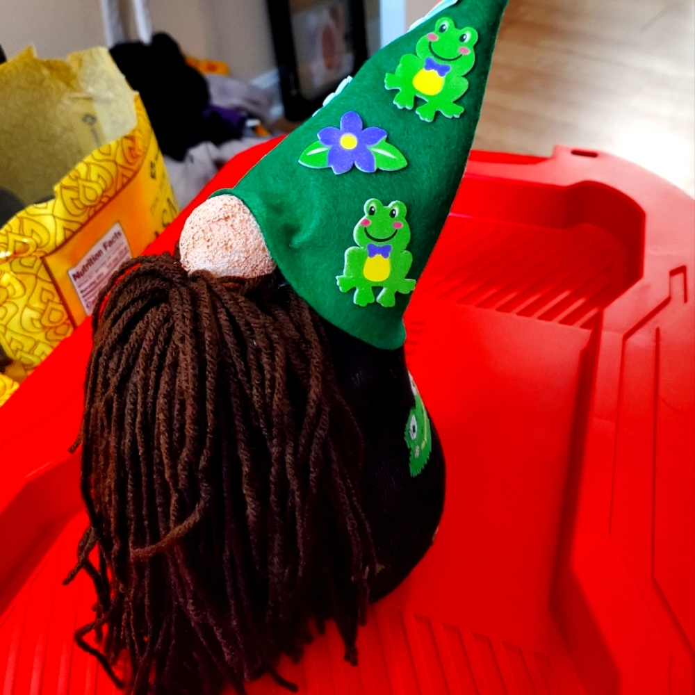Handmade gnome - Picture 1 of 2